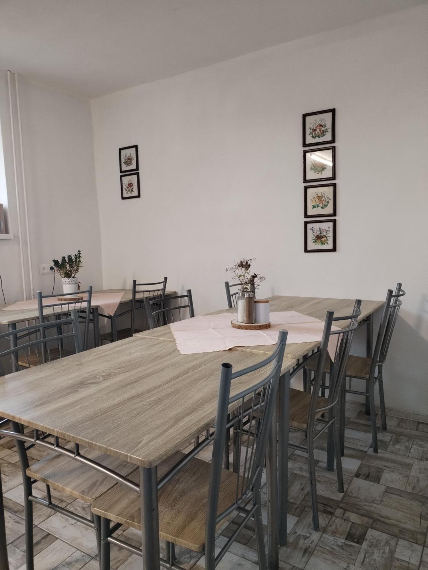 Turisticka Ubytovna Hornad Spišské Tomášovce 外观 照片